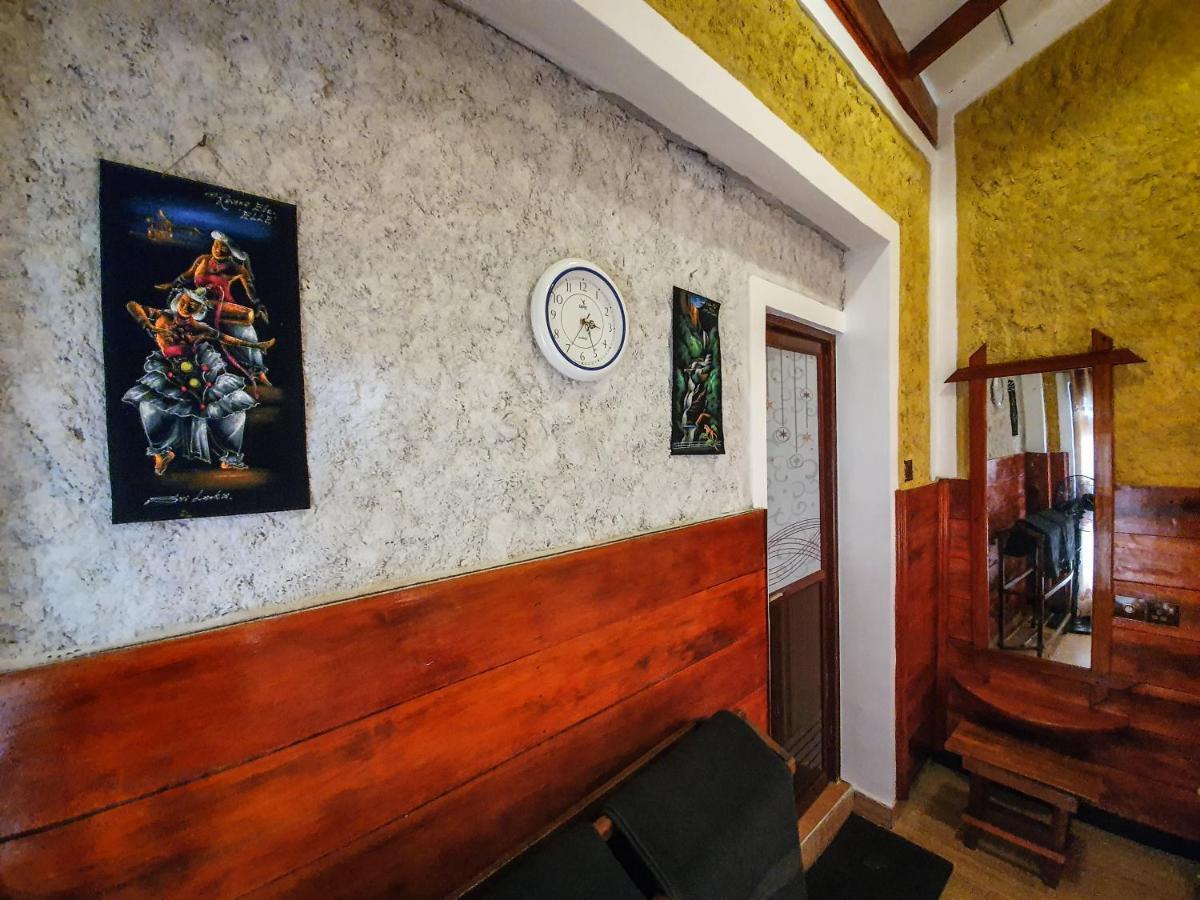 Guest Inn Avendra Ella Εξωτερικό φωτογραφία